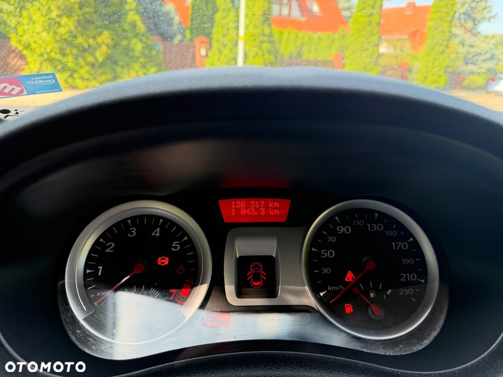 Renault Clio 1.2 16V Authentique - 9