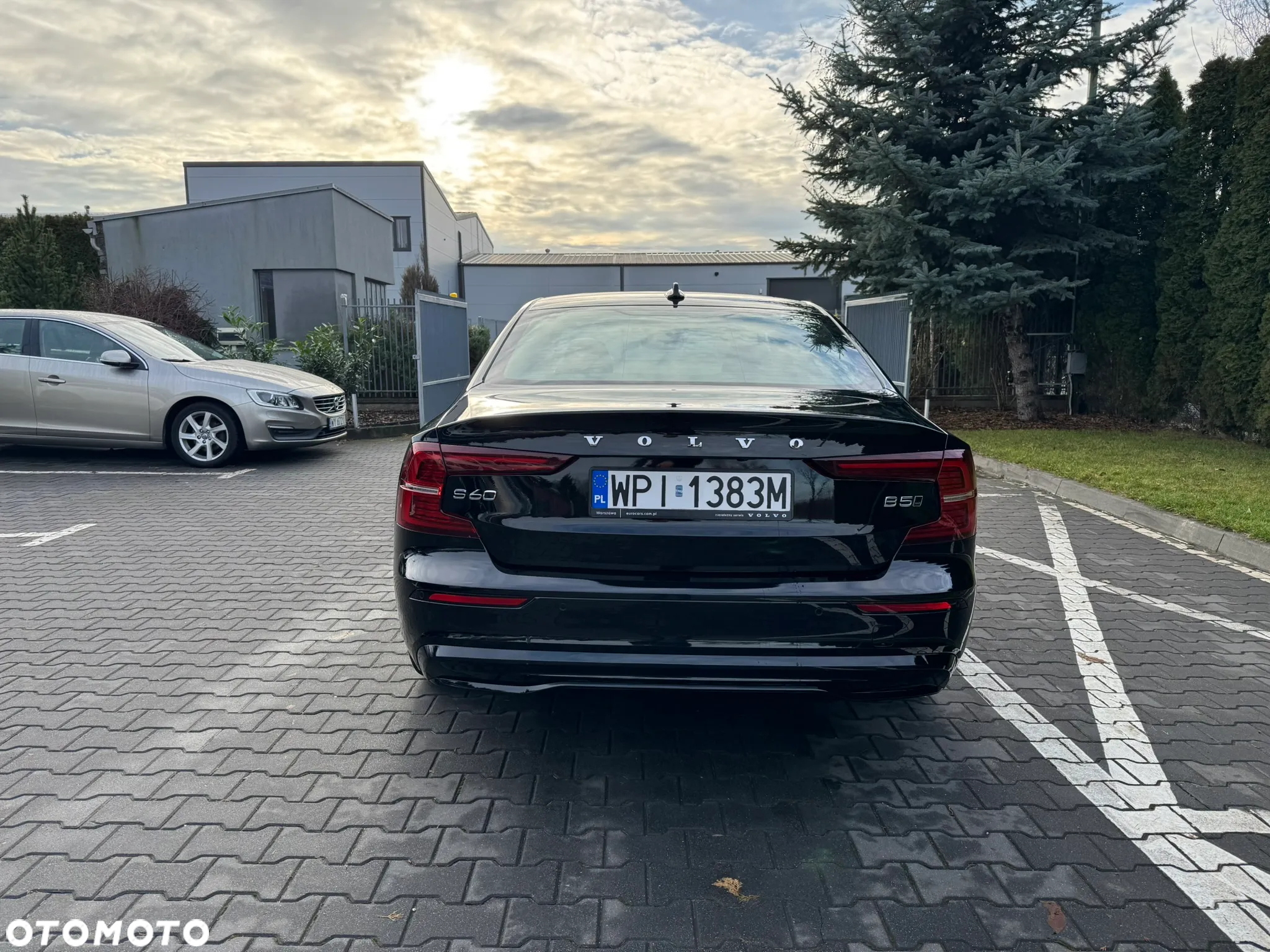 Volvo S60 B5 B AWD Ultimate Dark - 5