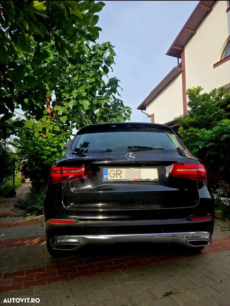 Mercedes-Benz GLC - 6