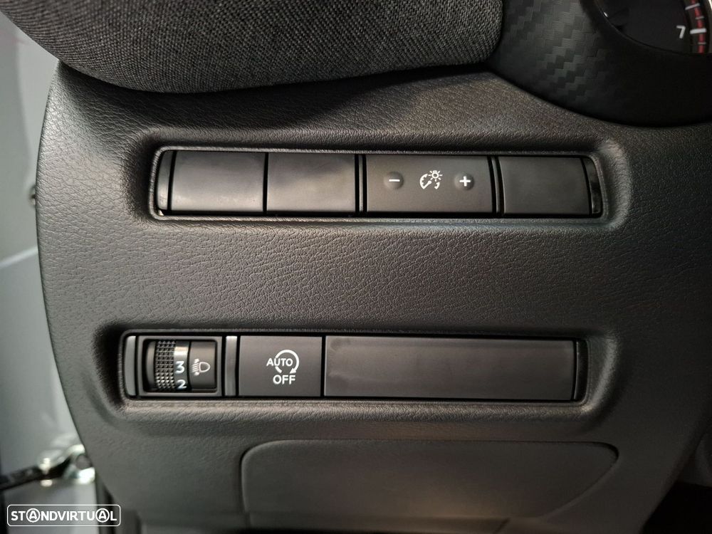 Nissan Juke 1.0 DIG-T Acenta+ — fotografia 15