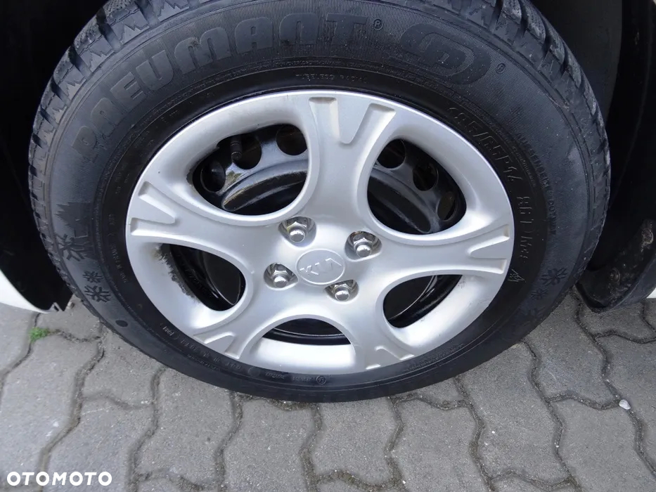 Kia Picanto 1.2 M - 24