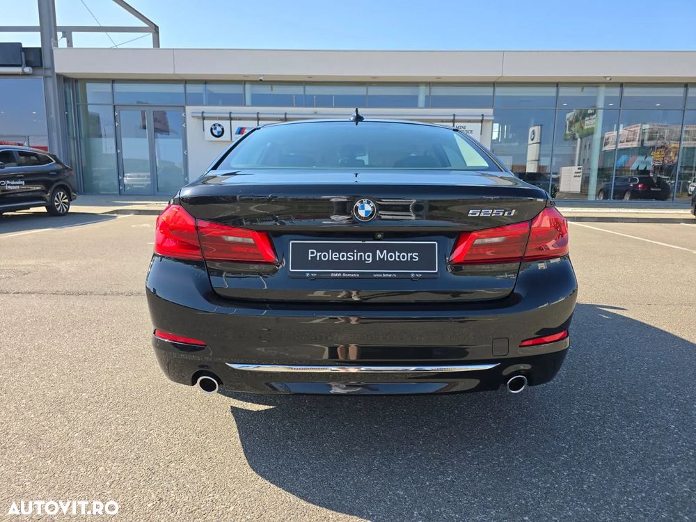 BMW Seria 5 525d AT - 9