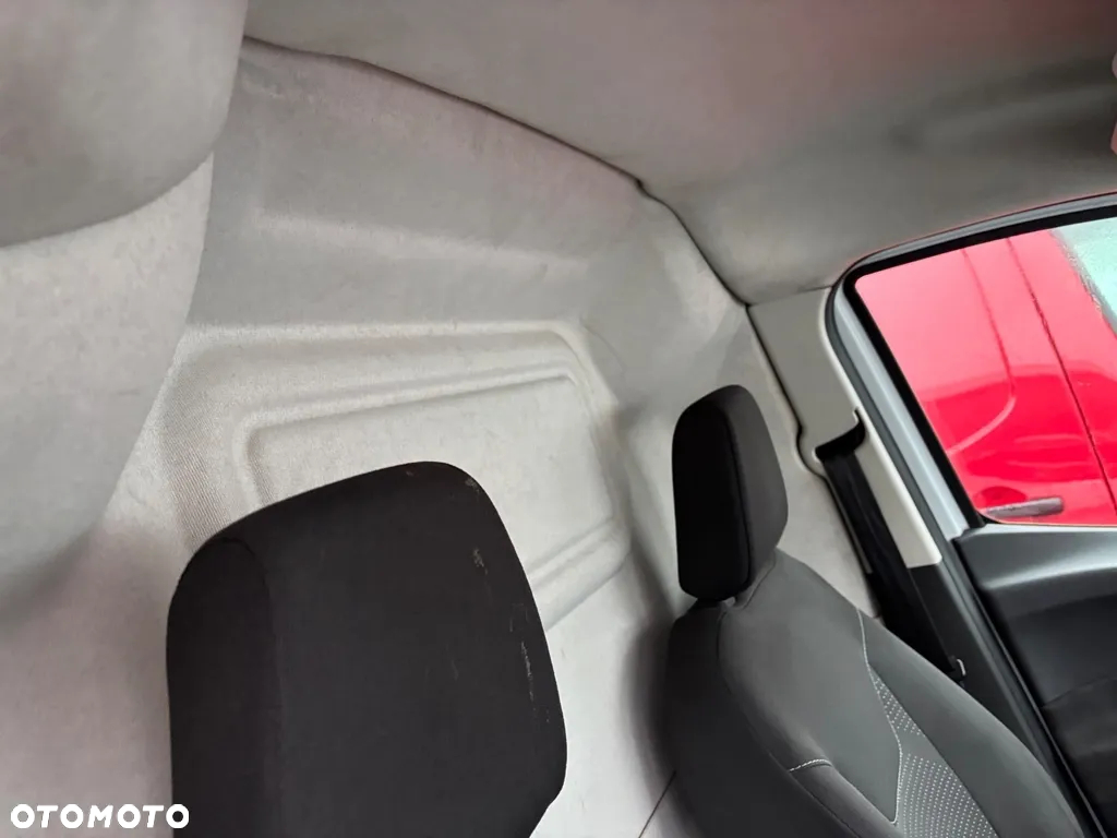 Ford transit courier - 20