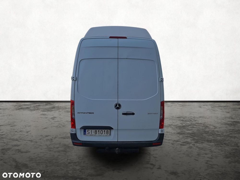 Mercedes-Benz Sprinter - 27