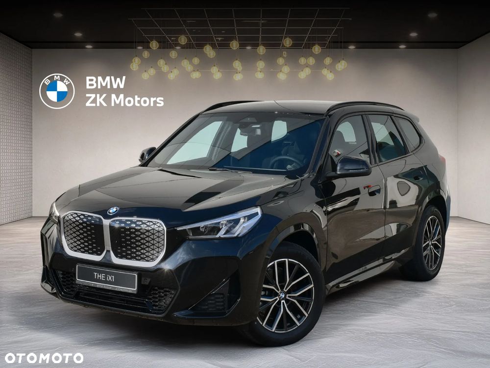 BMW iX1 xDrive30 - 1