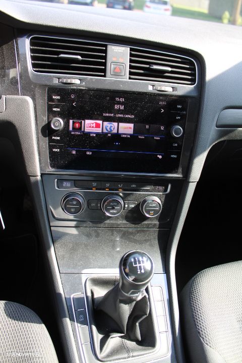 VW Golf Variant 1.6 TDi Confortline - 8