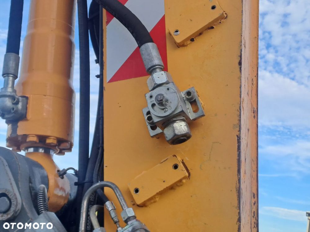 Liebherr A900 C PŁUG I PODPORY Z NIEMIEC SUPER STAN / 314 / 316 / 904 / 914 / 916 / 918 / 920 - 23