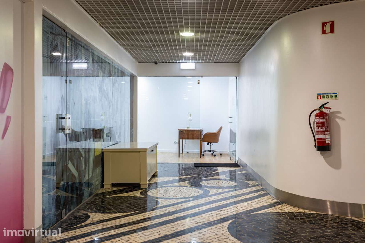 Espaço Comercial em Galeria Premium na Rua Mais Prestigiada de Lisboa, - Grande imagem: 5/12