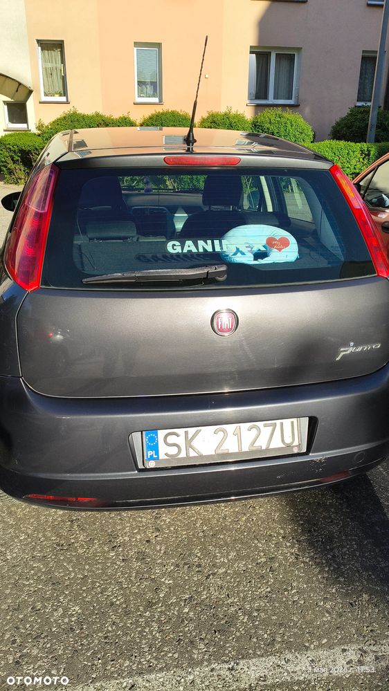 Fiat Punto 1.2 8V - 7
