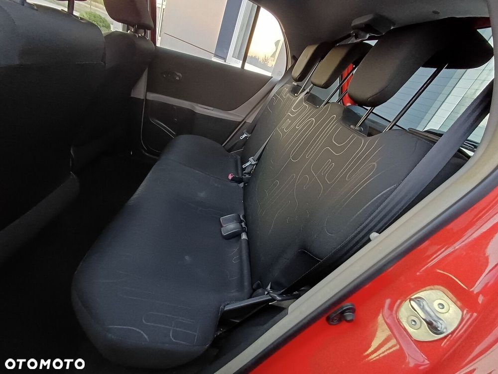 Toyota Yaris 1.0 Terra - 24