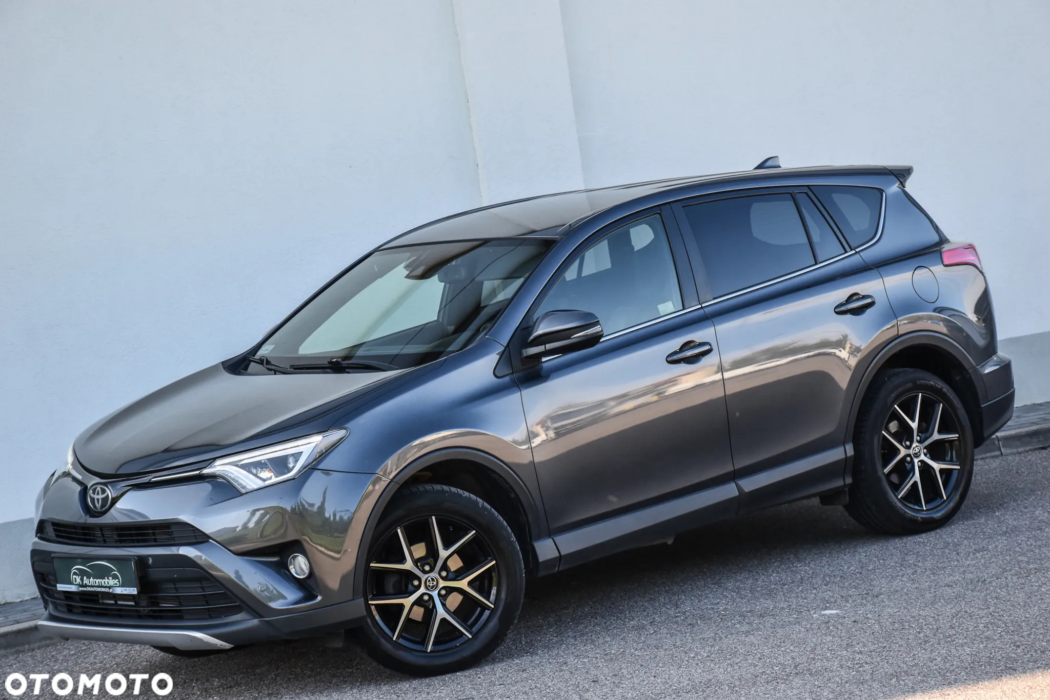 Toyota RAV4 2.0 D-4D Premium 4x2 - 4