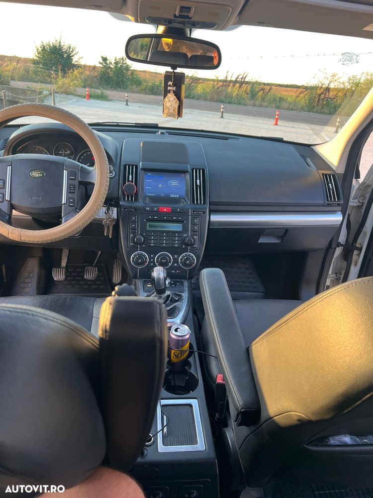 Land Rover Freelander 2 2.2L TD4 E - 14