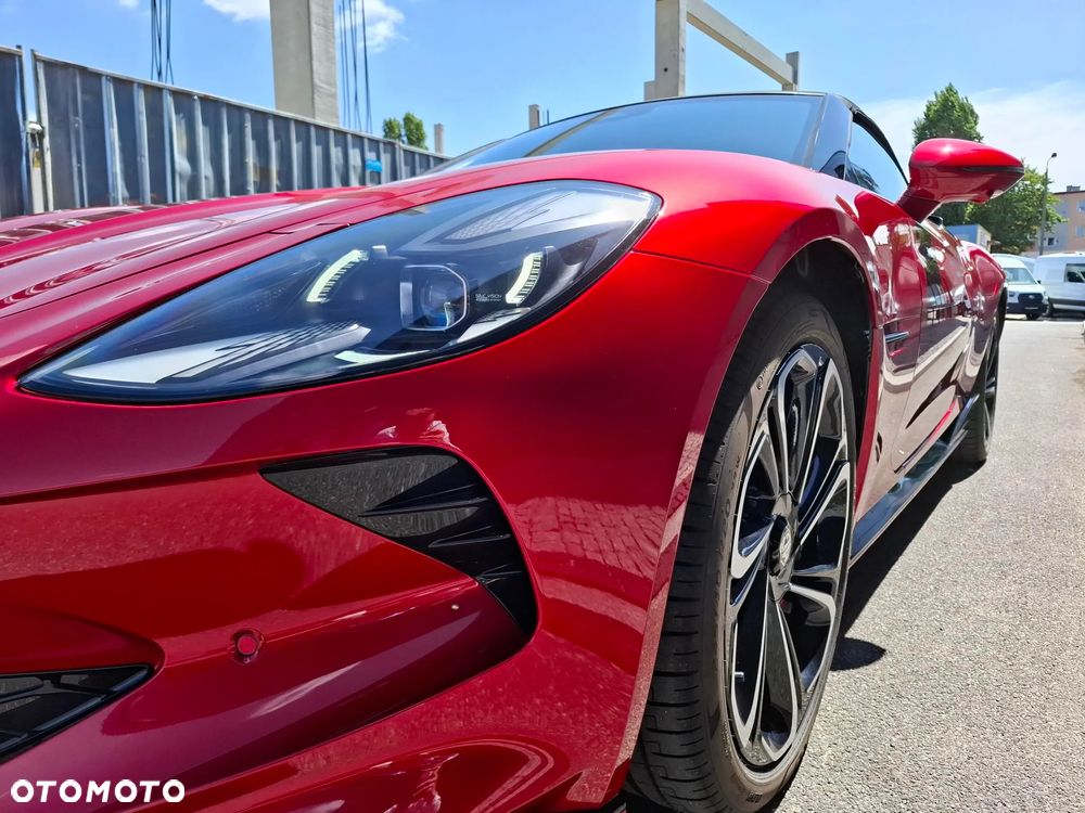 MG Cyberster 77kWh AWD Czarny Dach - 4