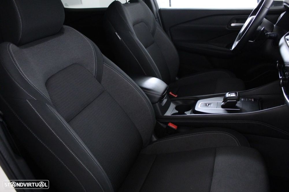 Nissan Qashqai 1.3 DIG-T N-Connecta LED Xtronic - 14