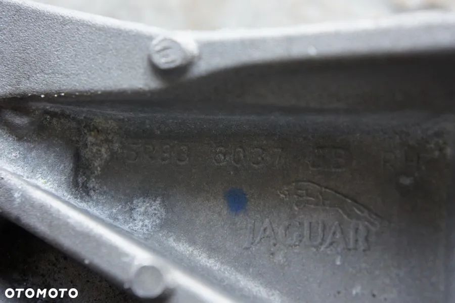 NR 126 Podpora silnika Jaguar XF Lift 3.0D 5R83-6037-BB - 5