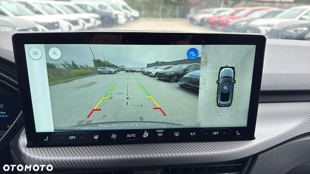 Ford Kuga 2.5 FHEV FWD ST-Line X eCVT - 17