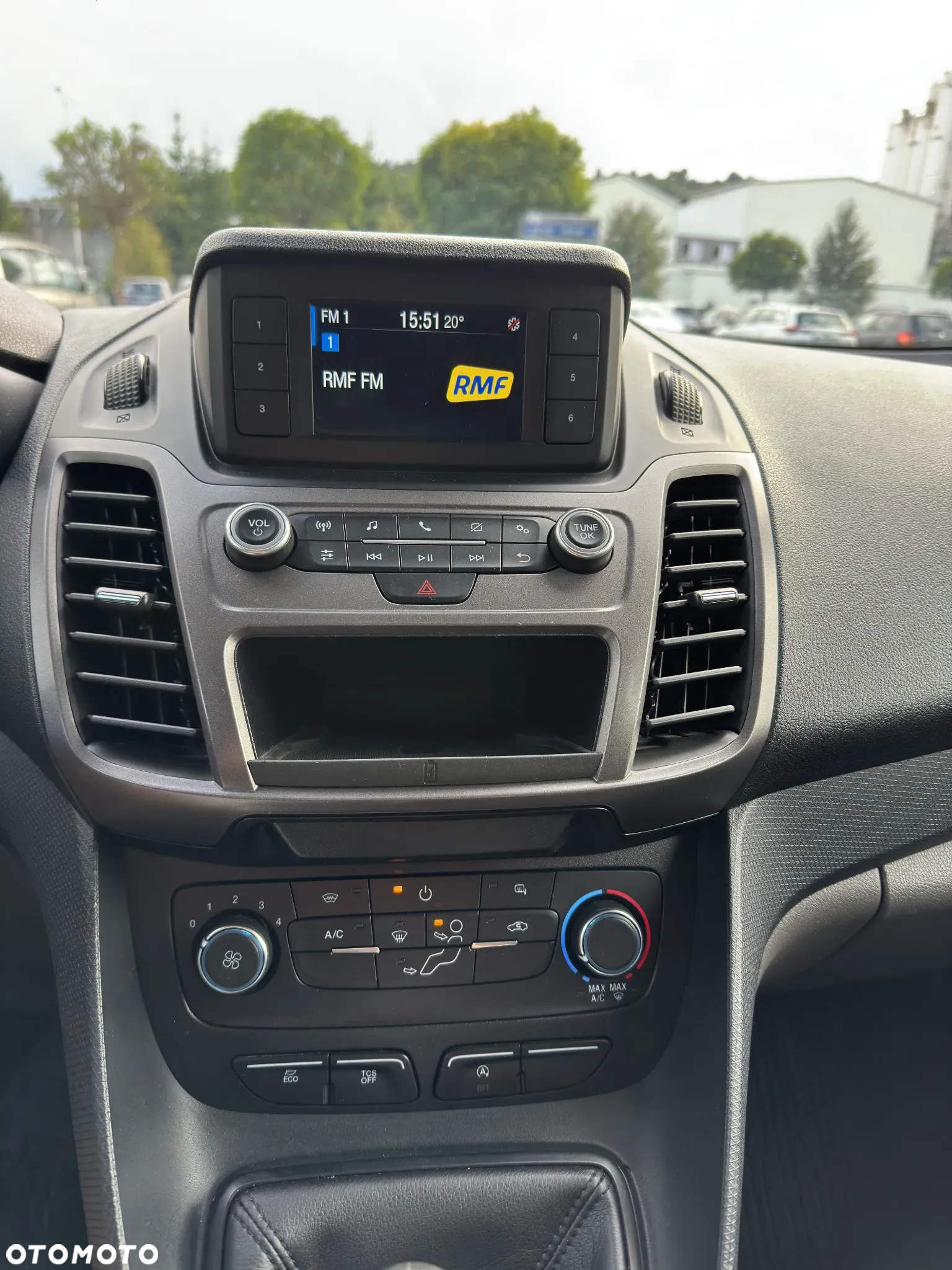 Ford Transit Connect - 5
