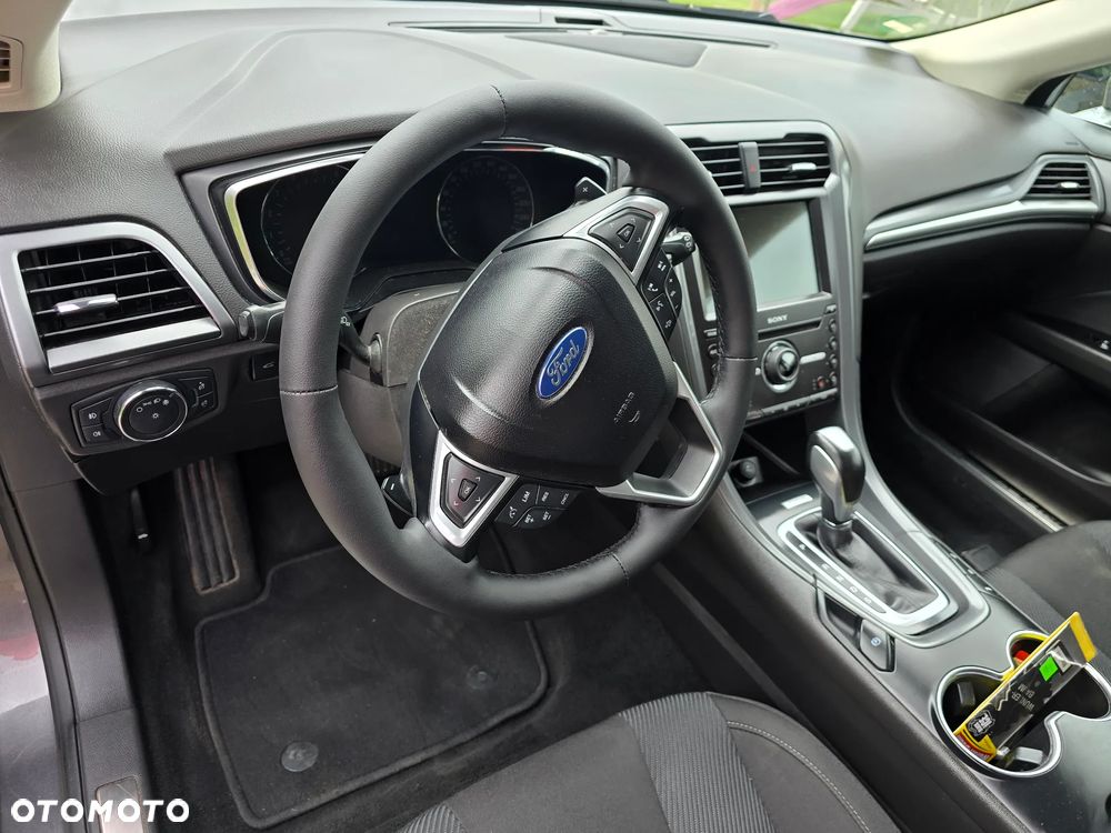 Ford Mondeo 2.0 TDCi Start-Stopp PowerShift-Aut Titanium - 19