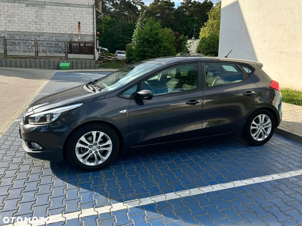 Kia Ceed 1.4 CVVT - 2