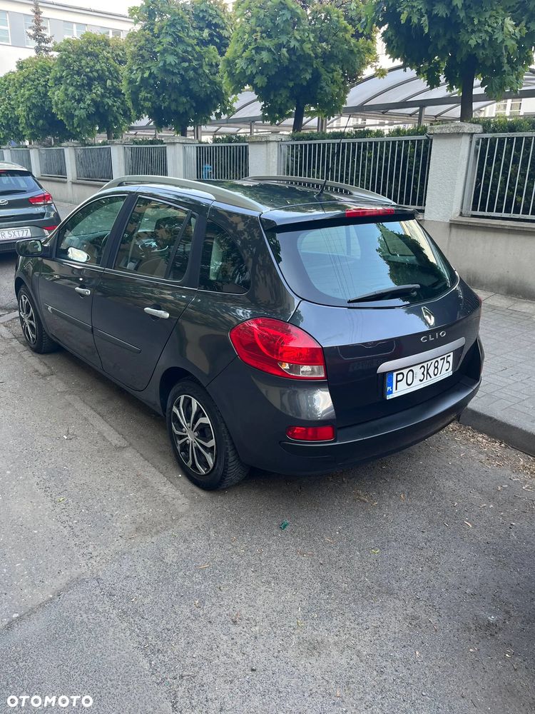 Renault Clio 1.2 16V Grandtour Expression - 7