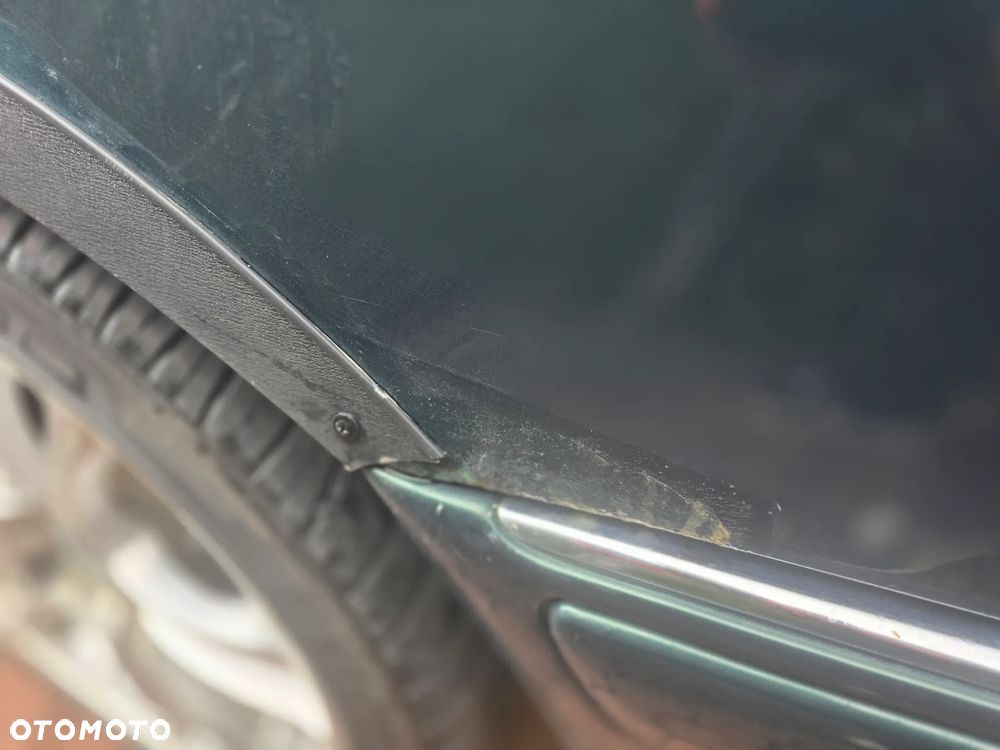 Mercedes-Benz Klasa E - 20