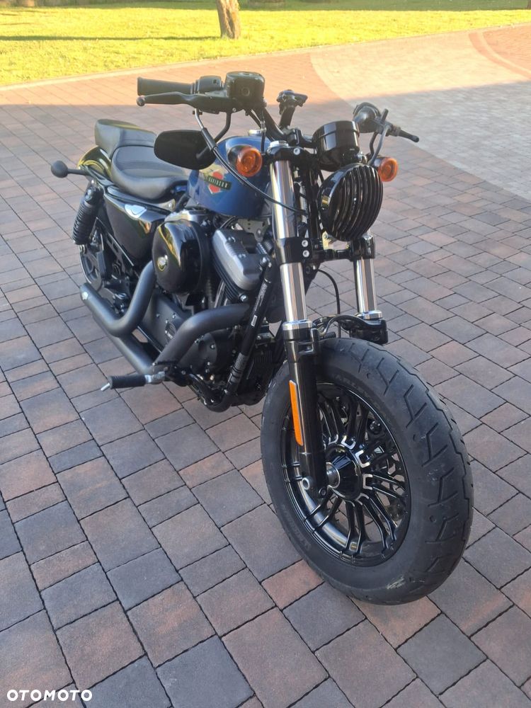 Harley-Davidson Sportster Forty-Eight - 3