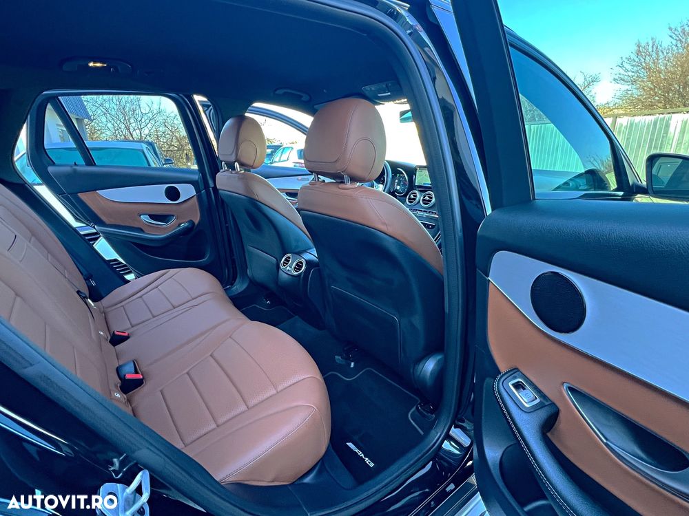Mercedes-Benz GLC 300 e 4Matic 9G-TRONIC Edition AMG Line - 11