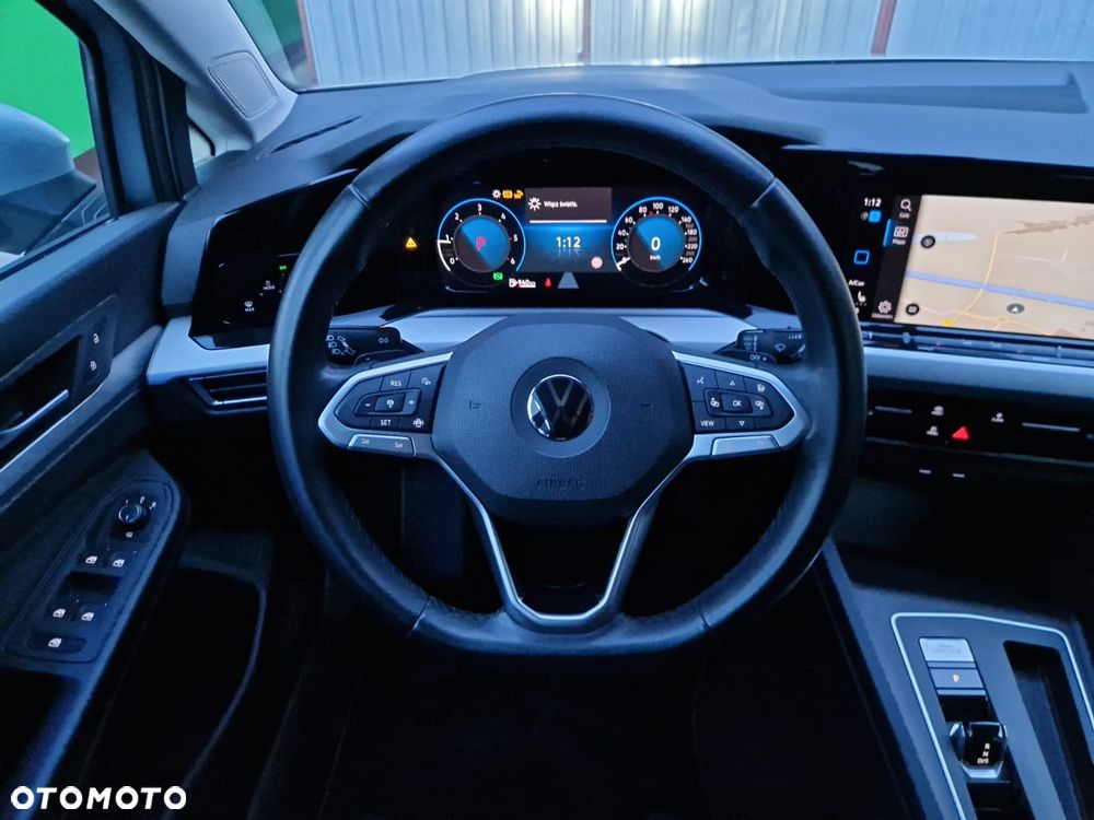 Volkswagen Golf - 16