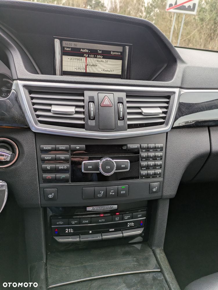 Mercedes-Benz Klasa E 250 CDI 4Matic 7G-TRONIC Avantgarde - 15