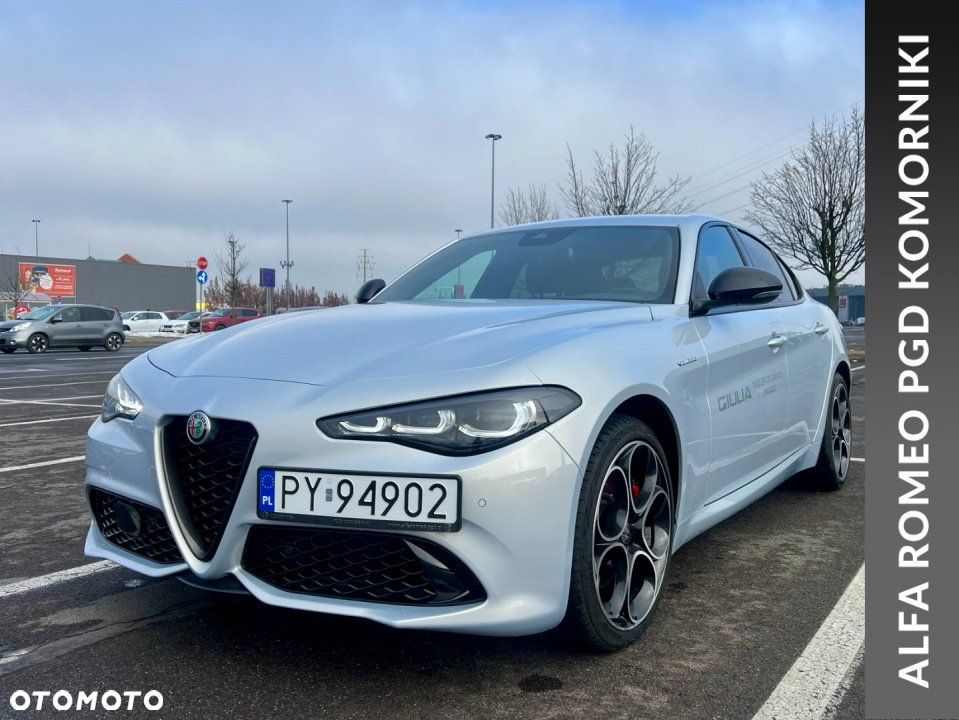 Alfa Romeo Giulia - 1