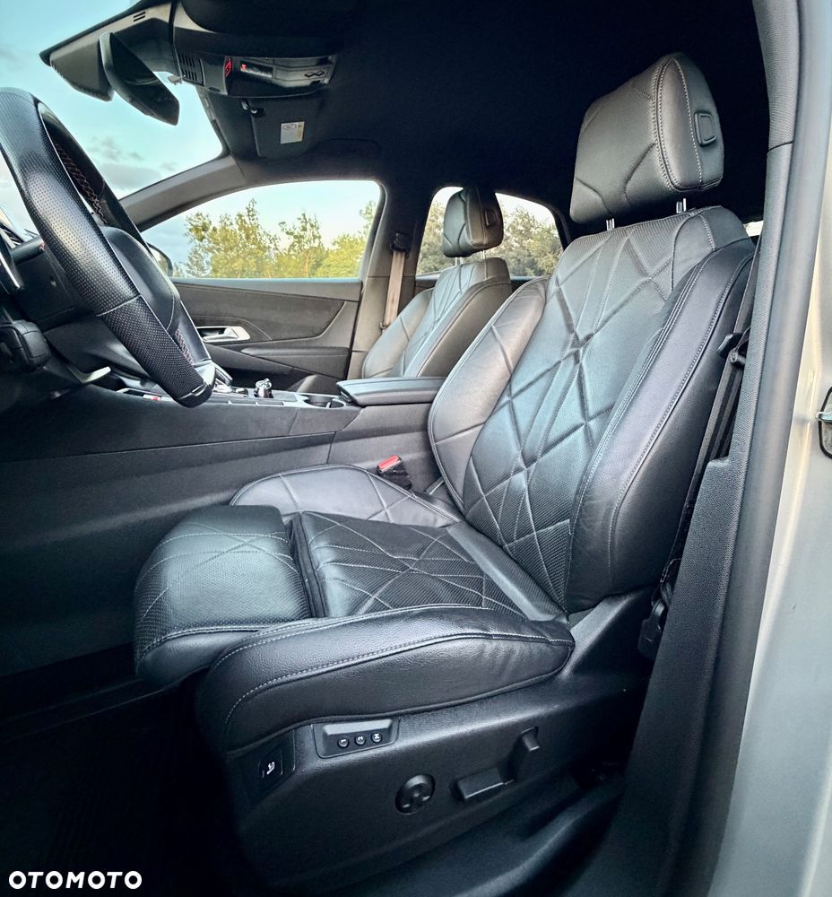 DS Automobiles DS 7 Crossback 1.6 E-Tense 4x4 Performance Line + - 8