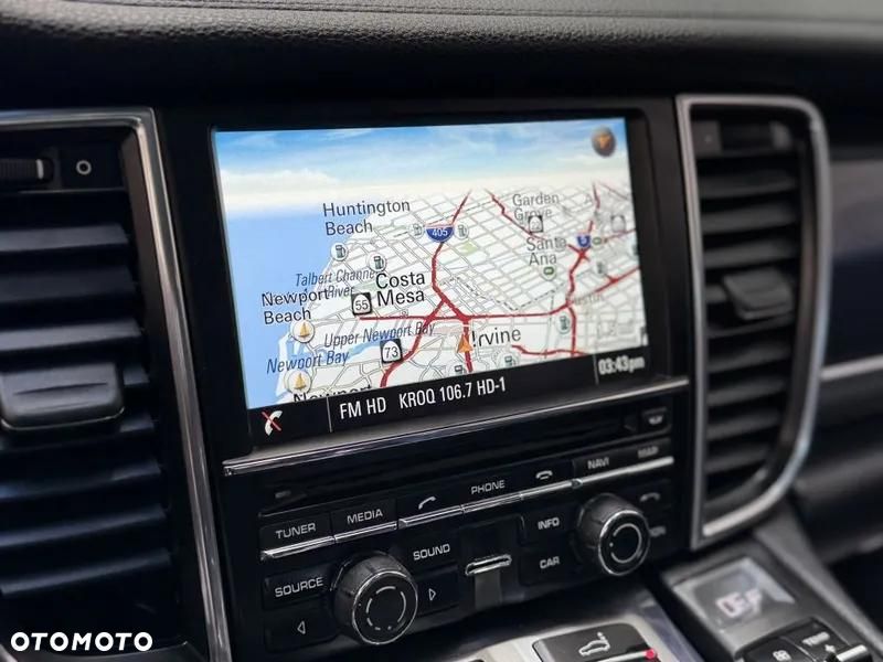 Porsche Panamera 4 PDK - 40