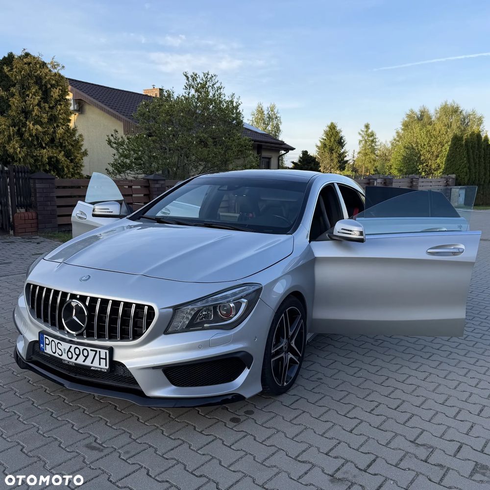 Mercedes-Benz CLA 45 AMG 4Matic 7G-DCT - 8