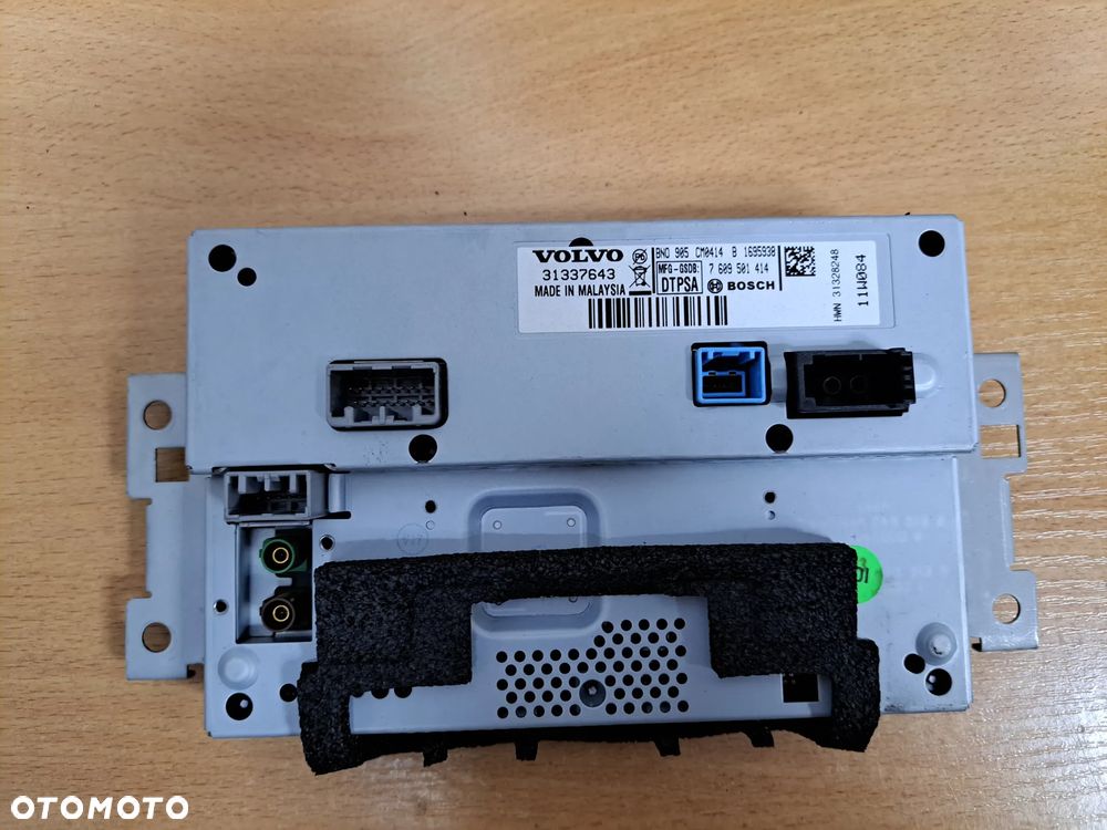 WYŚWIETLACZ EKRAN LCD NAWIGACJI RADIA V60 I S60 II XC60 I 31337643 - 2