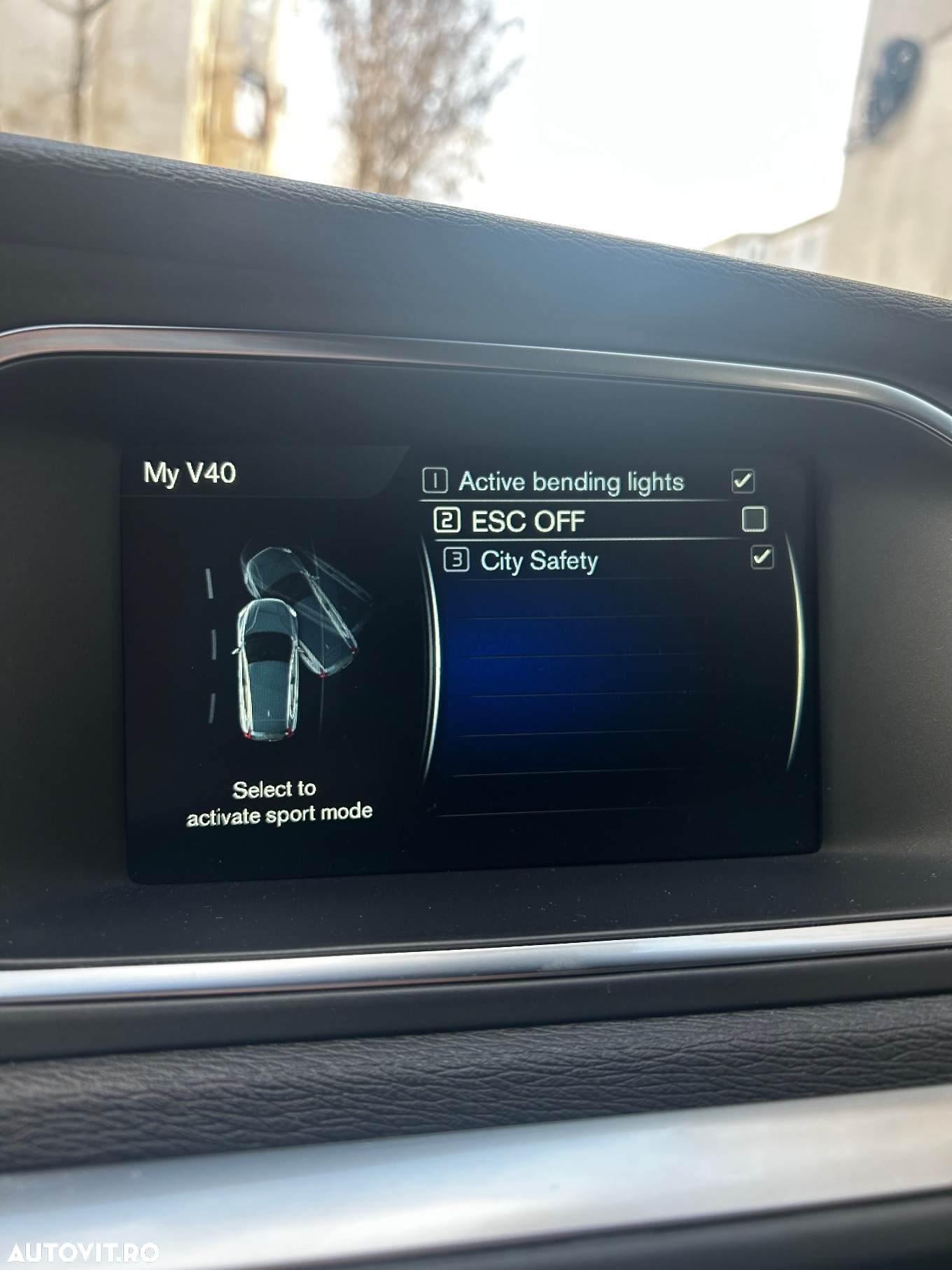 Volvo V40 - 15