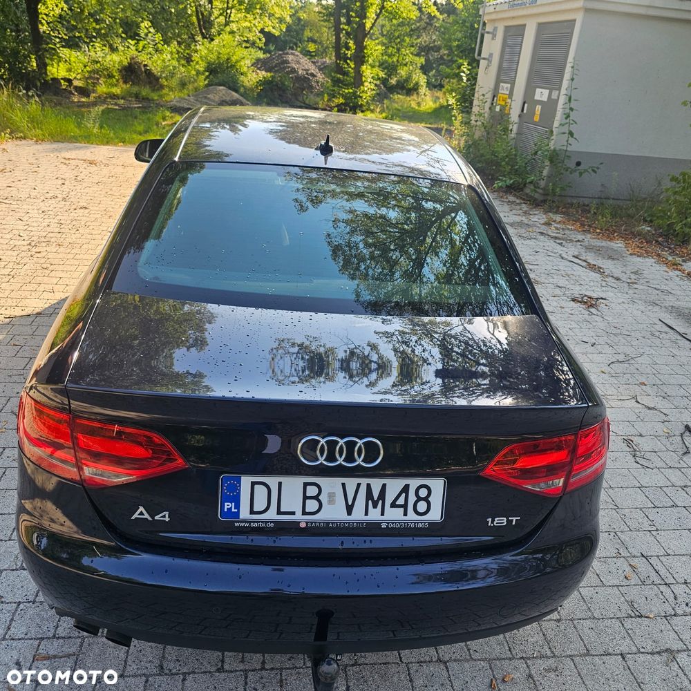 Audi A4 Limousine - 17