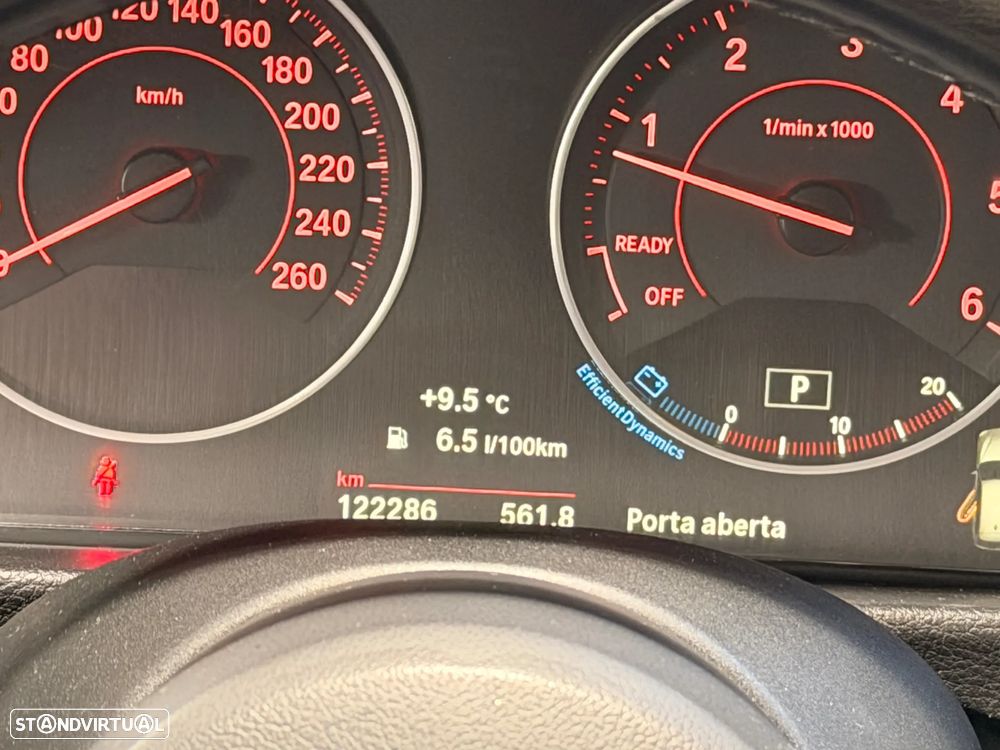 BMW 318 d Line Sport Auto - 11