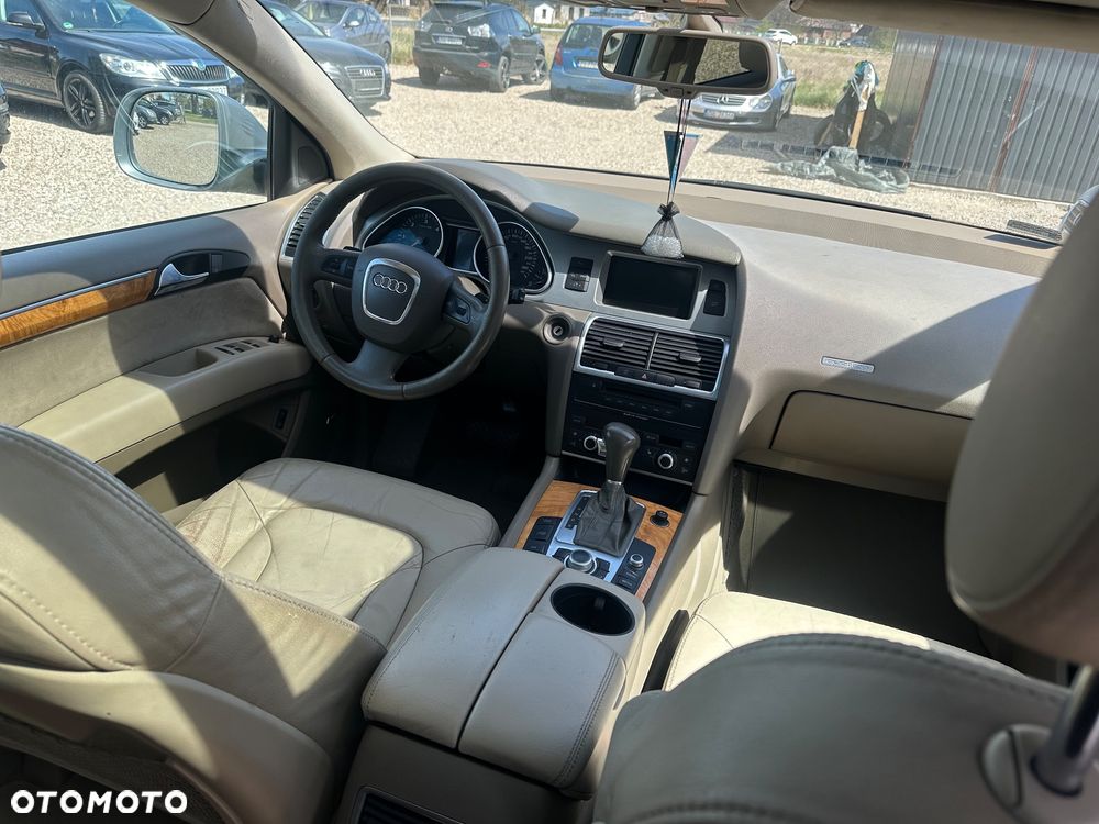 Audi Q7 3.0 TDI DPF Quattro Tiptronic - 8