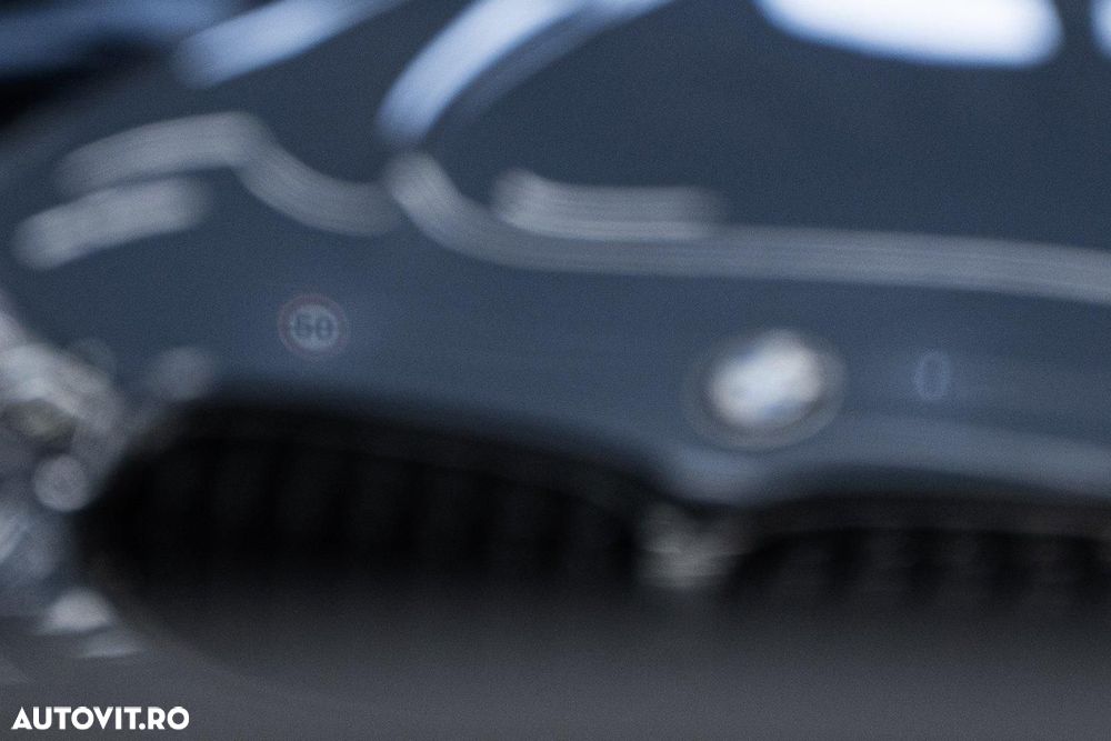 Volkswagen Touareg 3.0 V6 TDI 4Motion DPF Automatik Elegance - 38