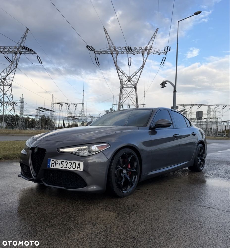Alfa Romeo Giulia - 3