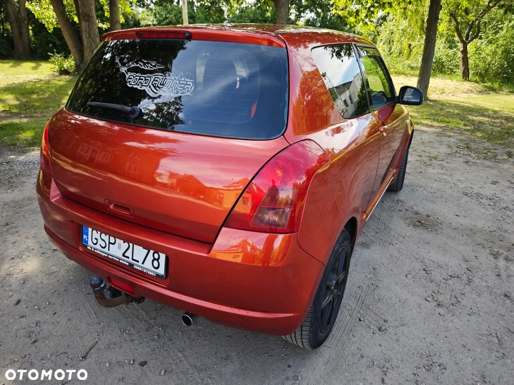Suzuki Swift 1.5 GS - 11