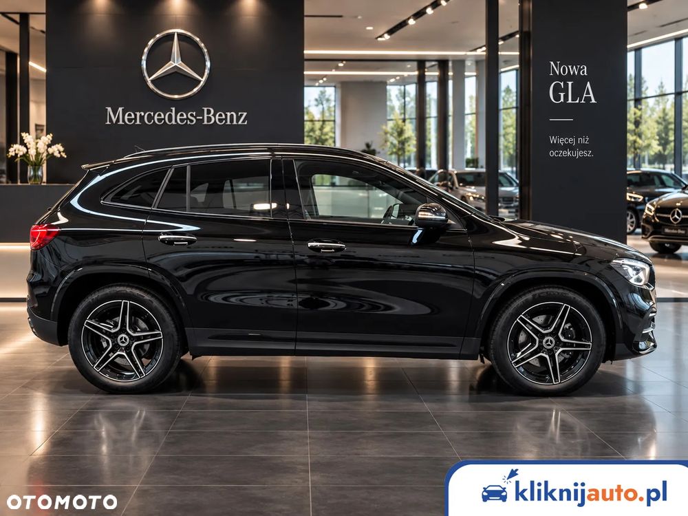 Mercedes-Benz GLA 200 AMG Line - 4