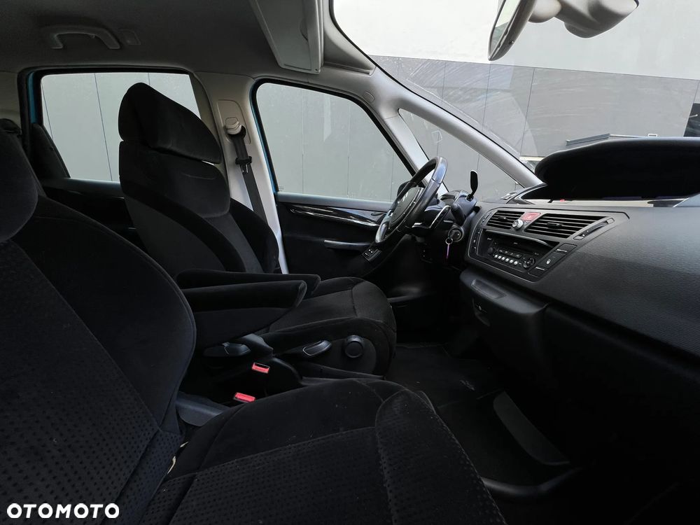 Citroën C4 Picasso - 11