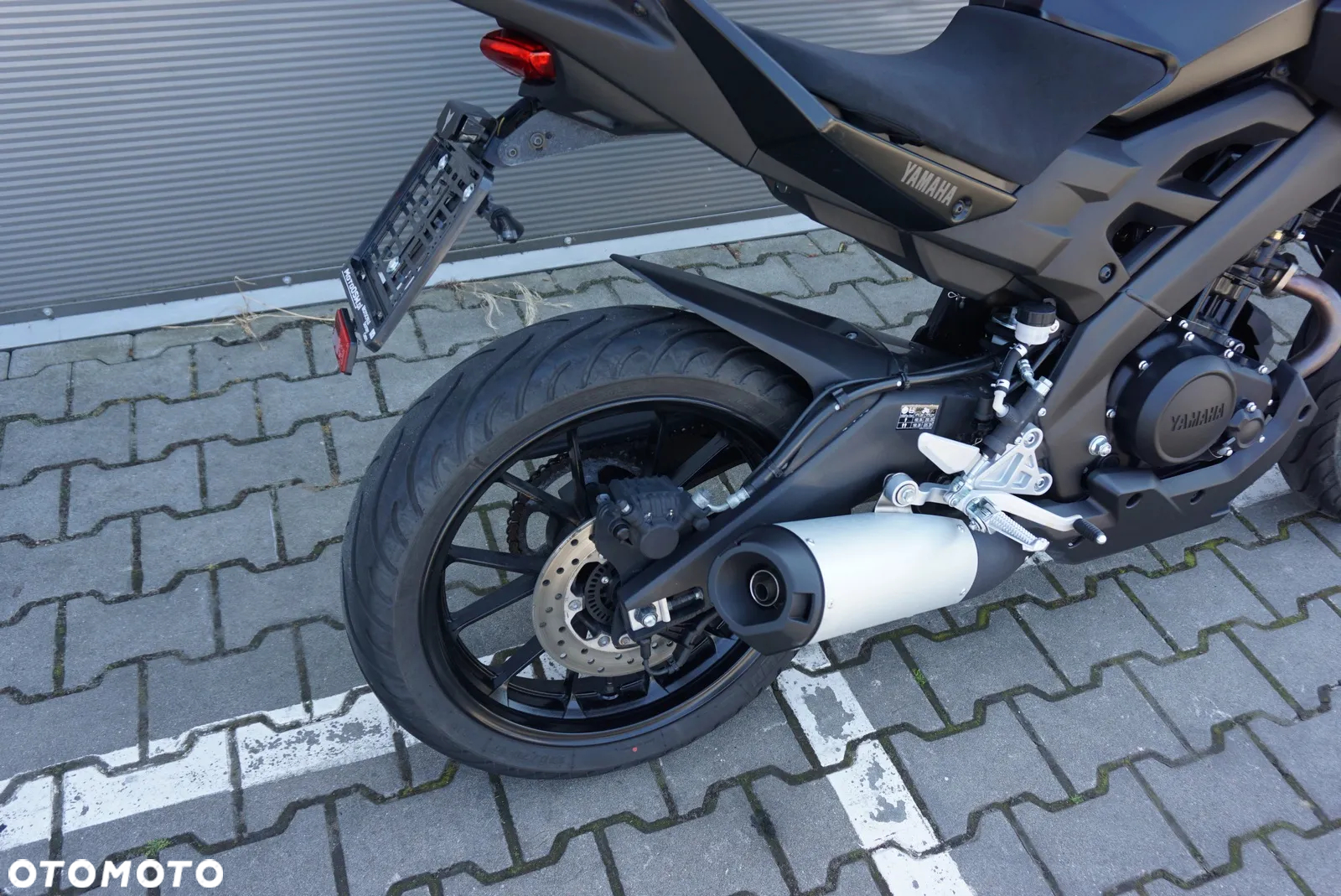 Yamaha MT - 12