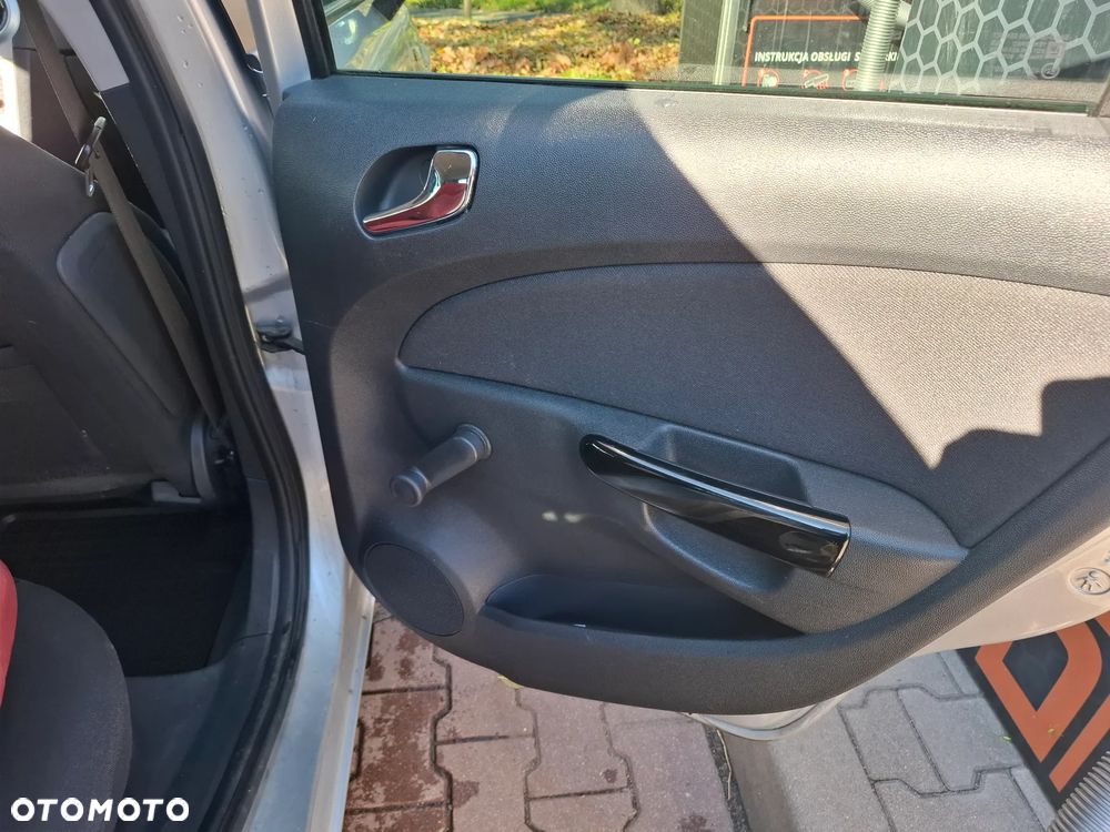 Opel Corsa - 29