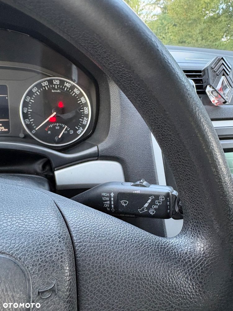 Skoda Octavia 2.0 TDI Ambiente - 23