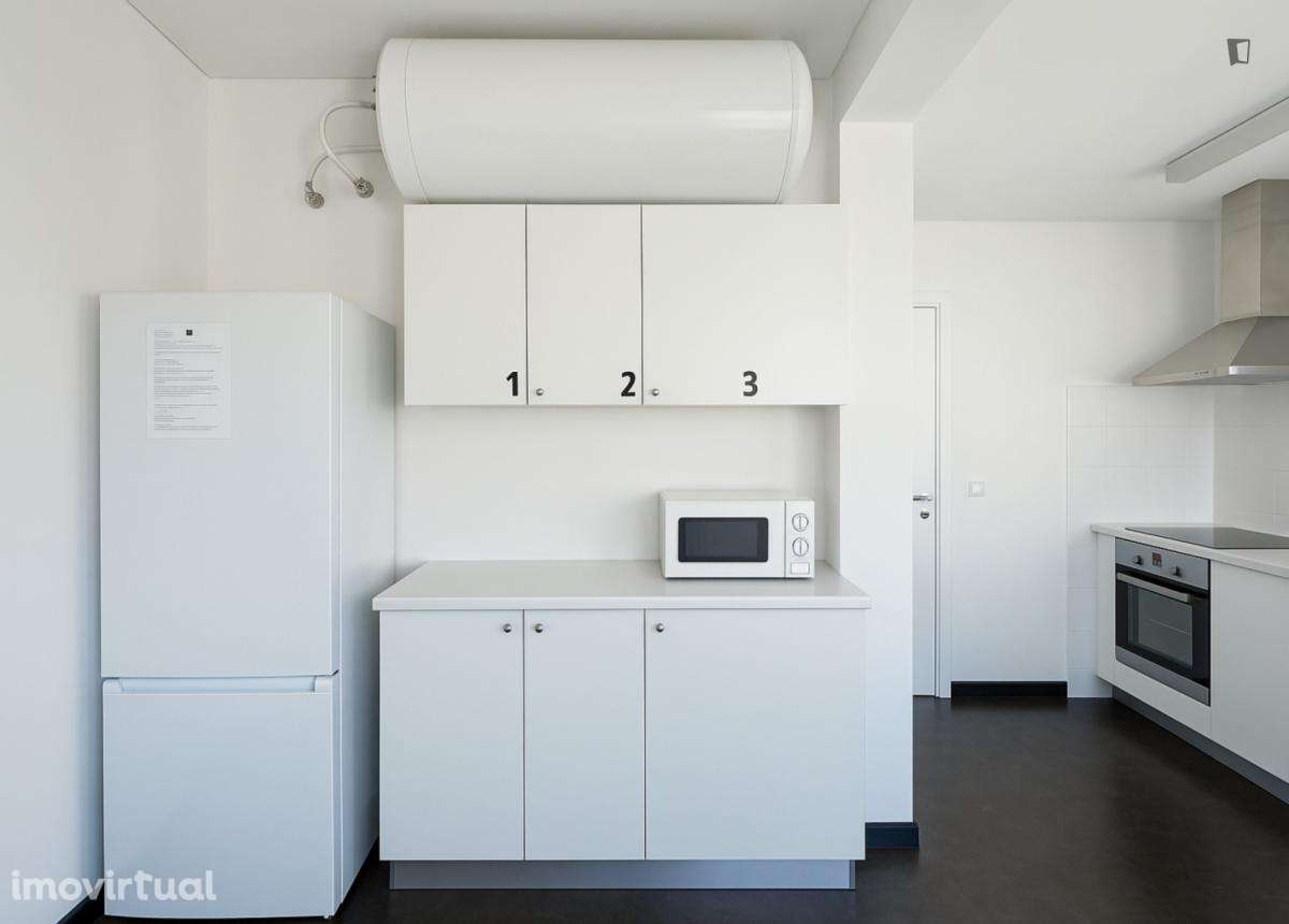 Quarto - localizado em Entrecampos Lisbon - Grande imagem: 5/15