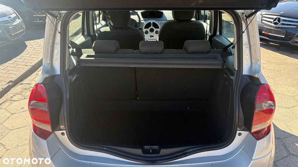 Renault Modus 1.5 dCi FAP Night and Day - 12