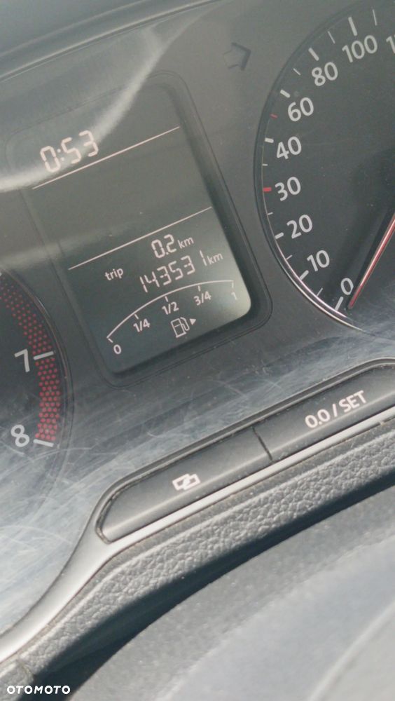 Volkswagen Polo - 17