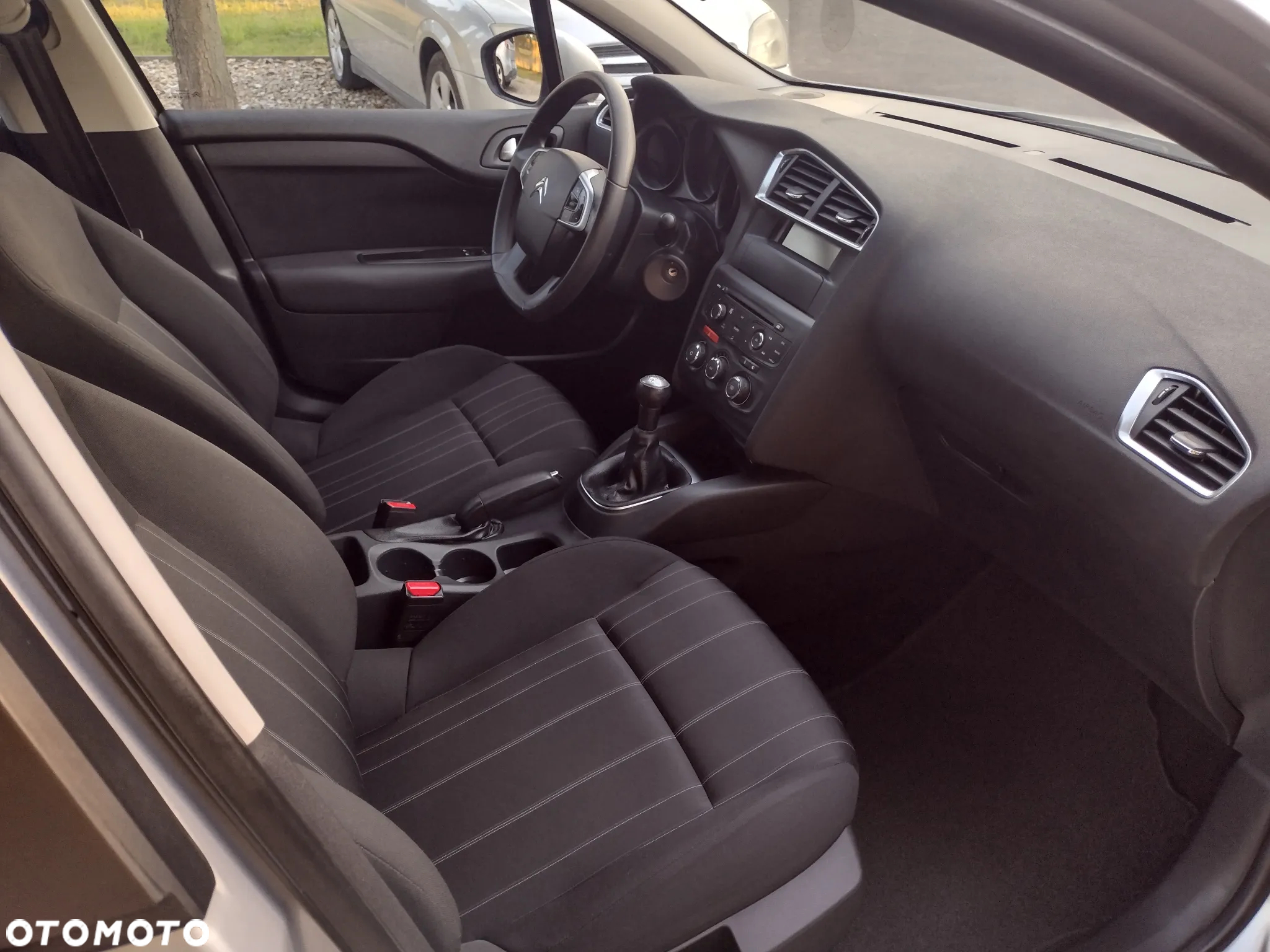 Citroën C4 1.6 VTi Attraction - 5